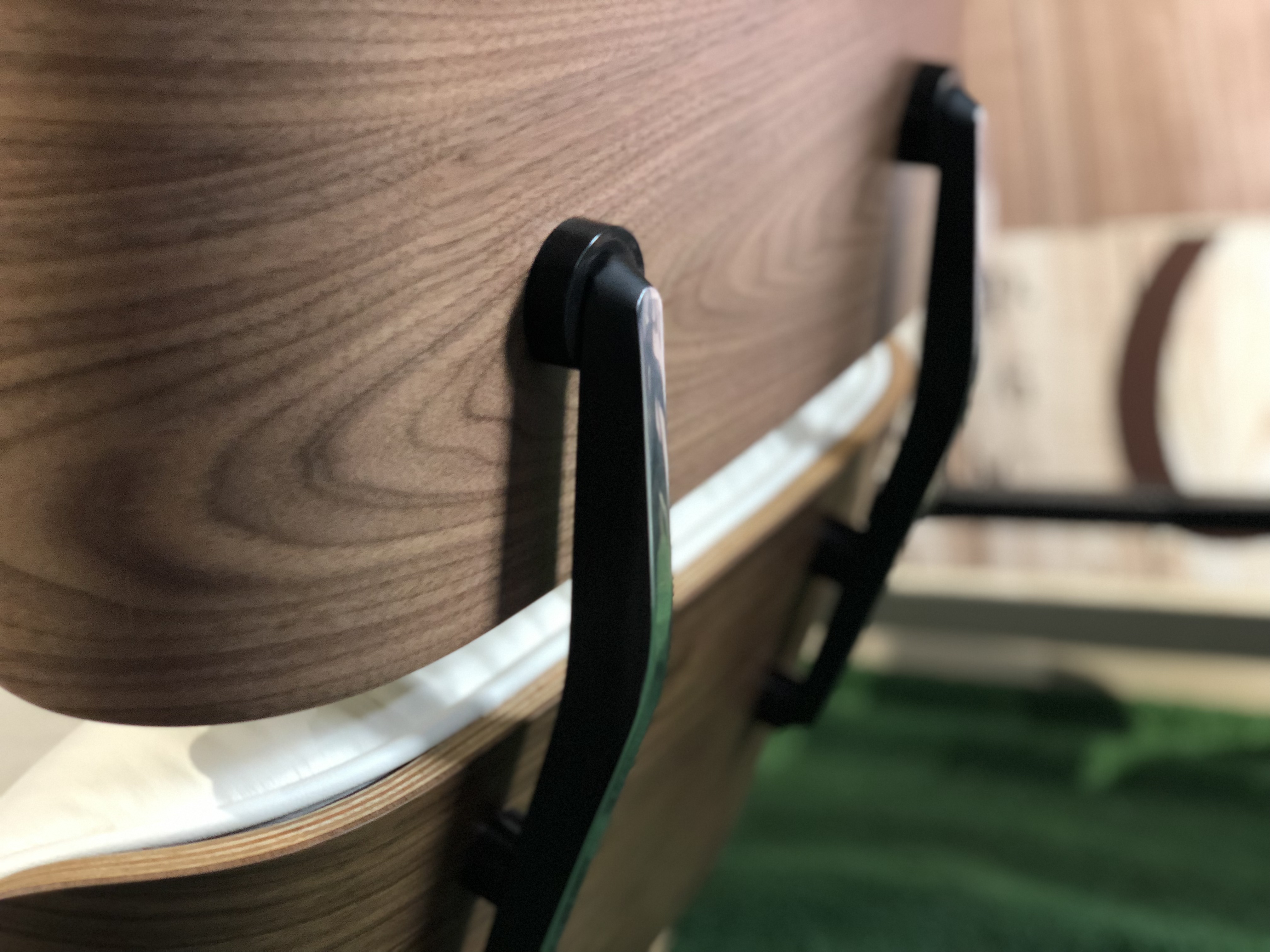 Eames Lounge Chair with PU, walnut