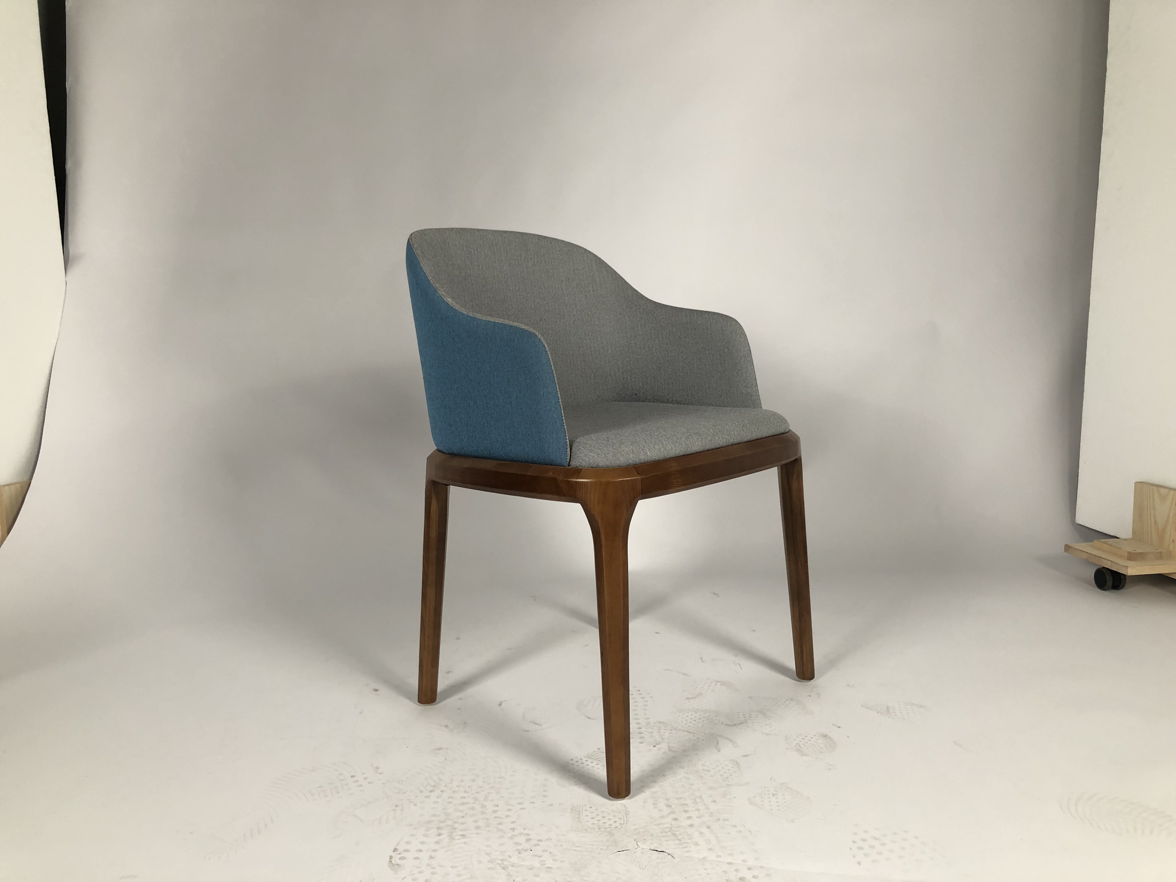 Dining chair