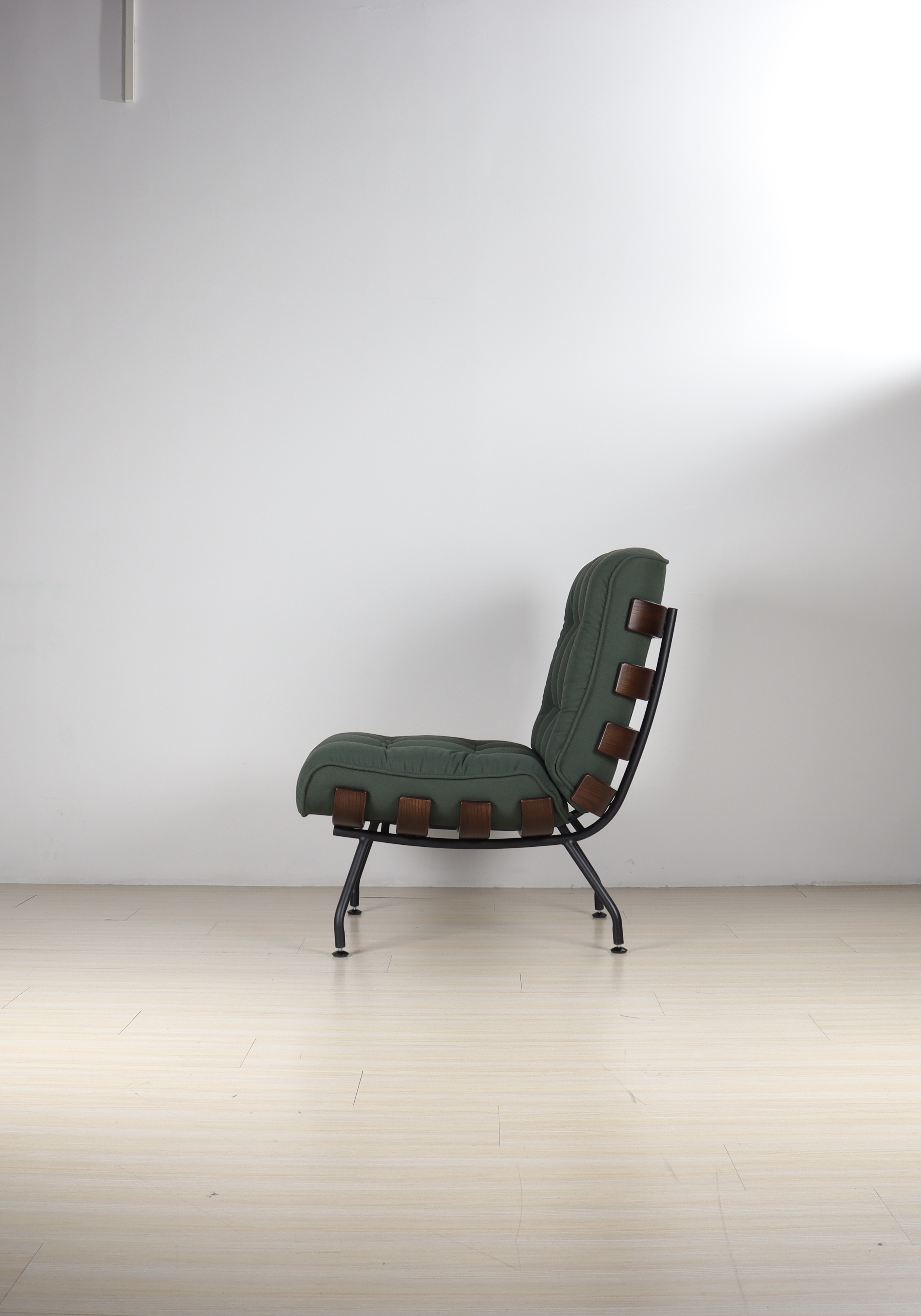 Costela Arm Chair