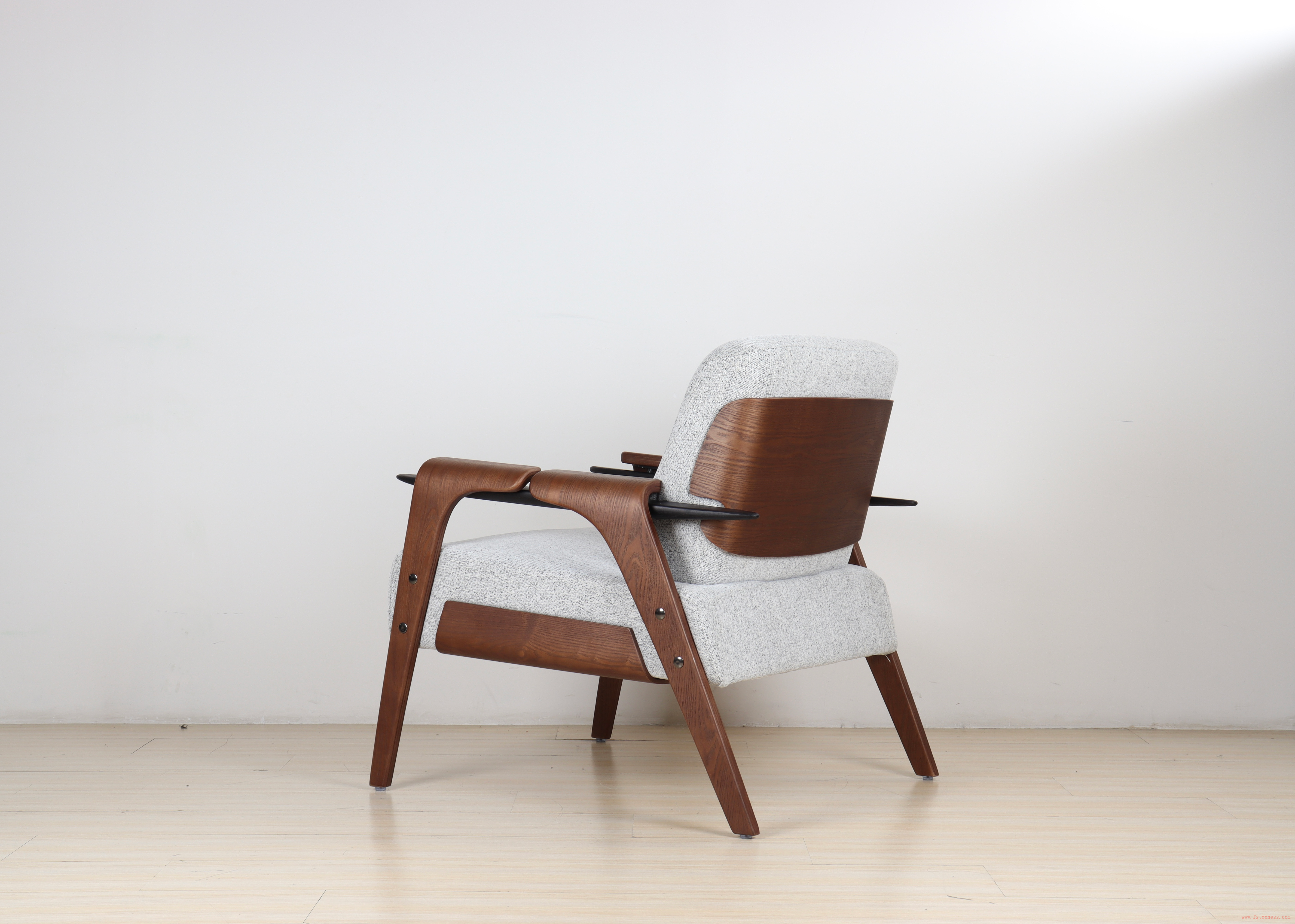 Fly Armchair