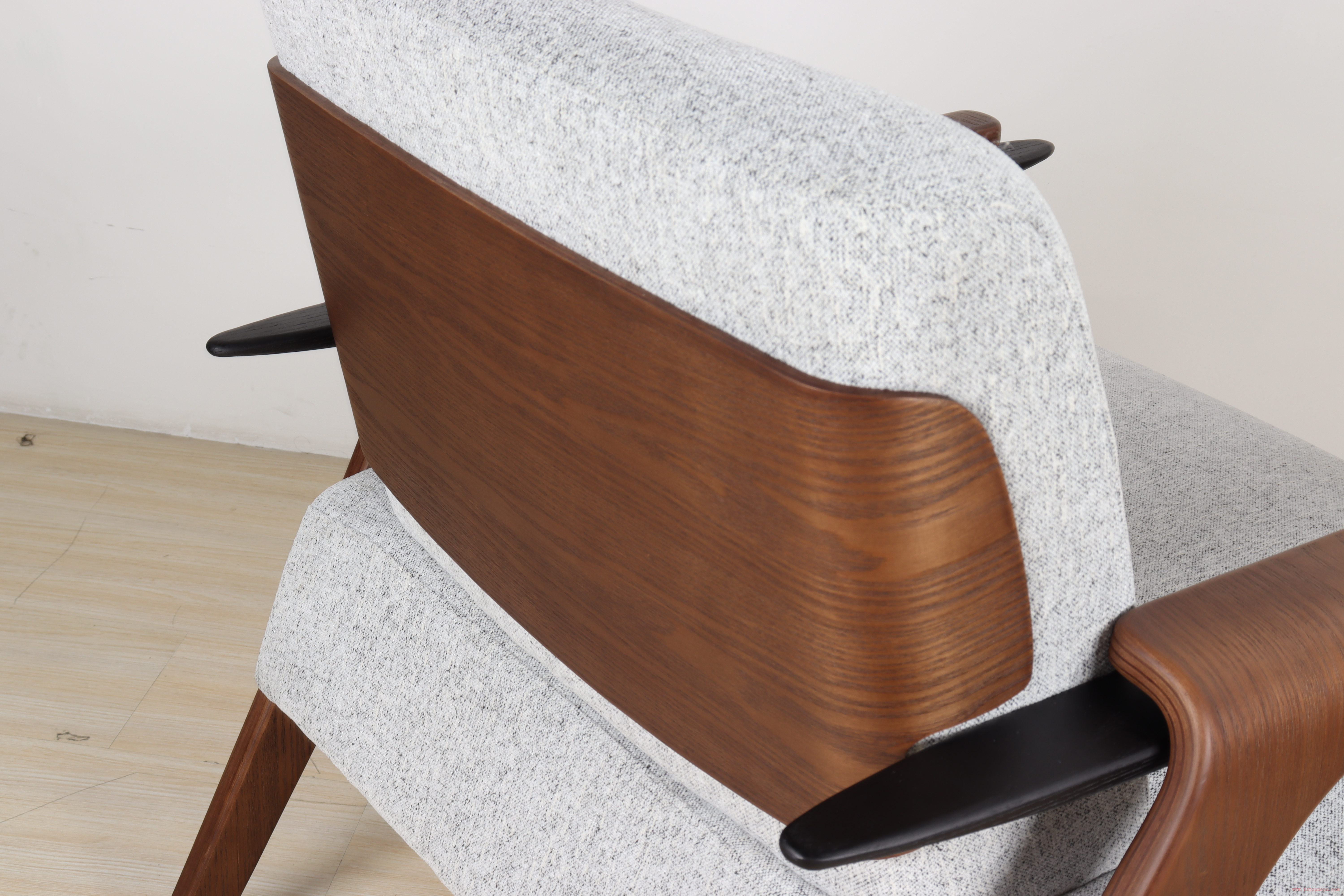 Fly Armchair