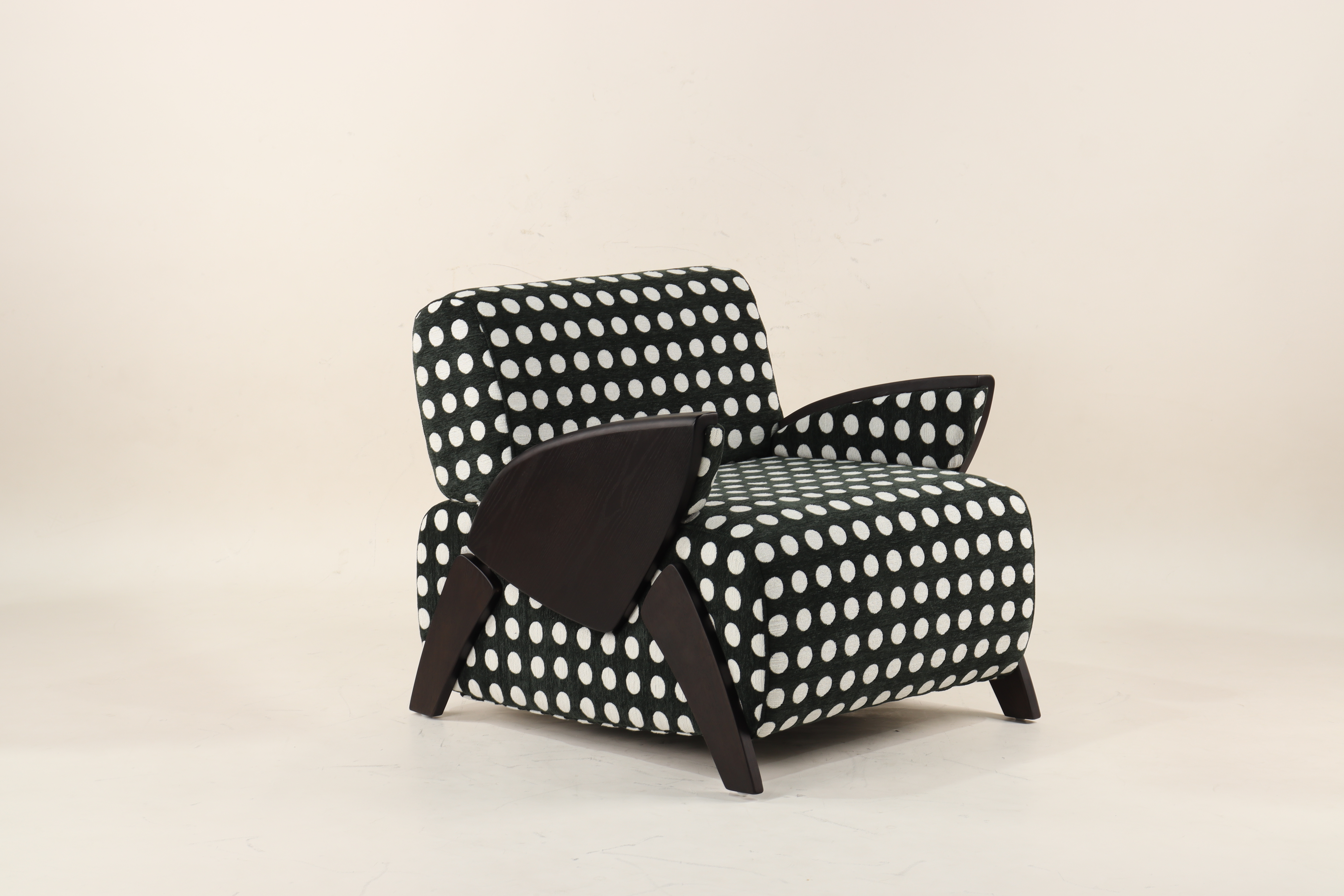 Tura Chair
